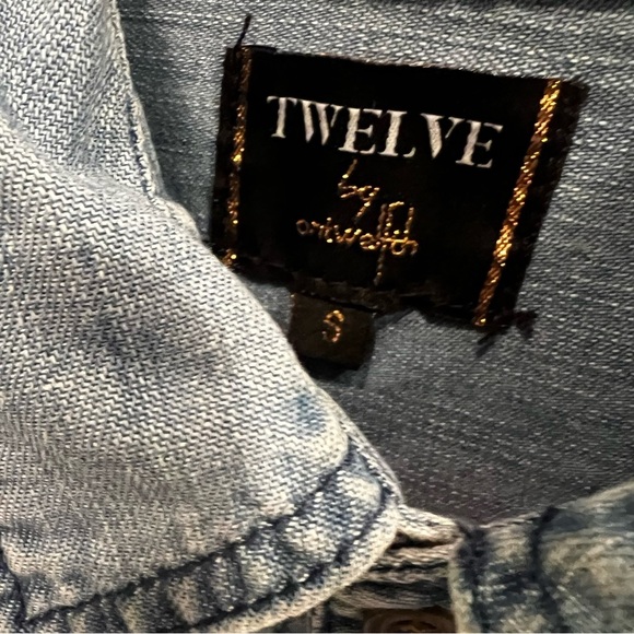 Chambray/ Sweatshirt Distressed Oversized Light Jacket - Picture 2 of 5